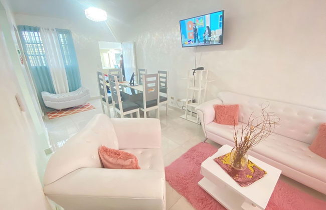 7DR Apt in Prime Location Near Monumental Area - Photo 16