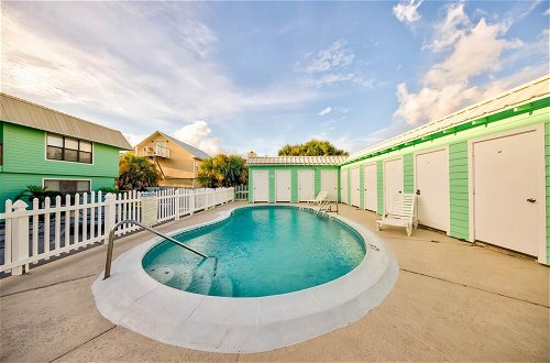 Photo 25 - Peaceful Condo in Gulf Shores With Outdoor Pool