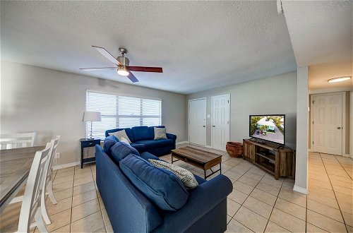 Photo 6 - Peaceful Condo in Gulf Shores With Outdoor Pool