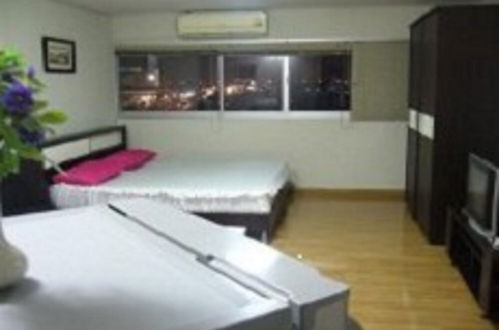 Photo 2 - Room in Apartment - Thailand Taxi&apartment Hostel