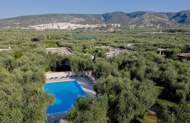 Apartment "ulivo" With Pool and Private Beach - Photo 13