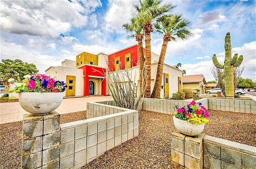 Foto 1 - Pueblo Viejo by Avantstay Artsy Oasis w/ Pool, Rooftop & Games - Near Old Town