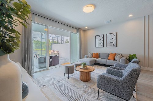 Photo 12 - Relax: Cozy Townhome in the Heart of Orlando