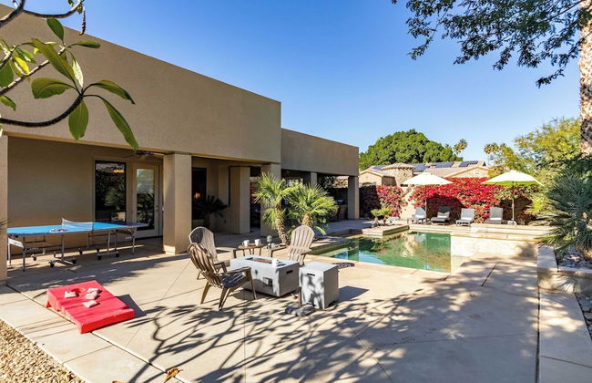 Aurora by Avantstay Luxurious Home With an Exquisite Pool, Spa, and Outdoor Seating - Foto 37