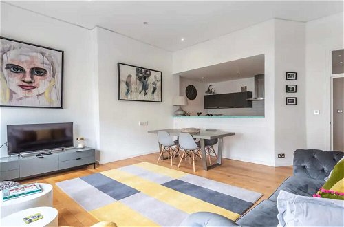 Photo 5 - Stylish 1 Bedroom Apartment in Belsize Park