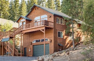 Photo 1 - Golden Summit by Avantstay Stunning Secluded Cabin w/ Access to Tahoe Donner