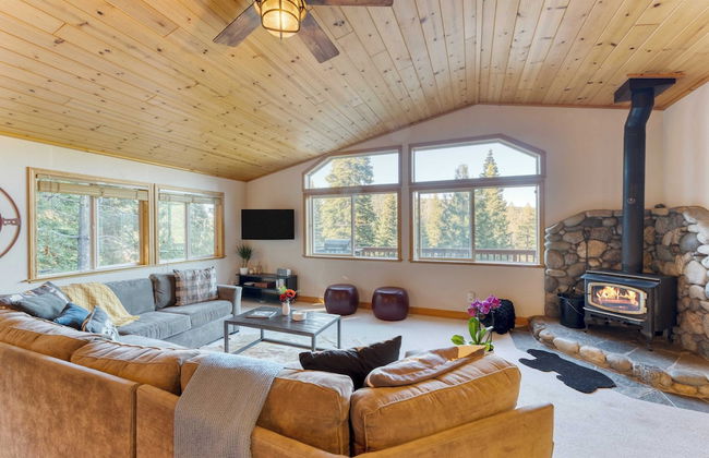Golden Summit by Avantstay Stunning Secluded Cabin w/ Access to Tahoe Donner - Foto 1