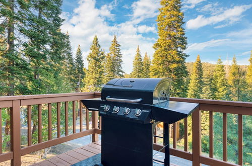 Photo 32 - Golden Summit by Avantstay Stunning Secluded Cabin w/ Access to Tahoe Donner