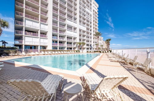 Photo 28 - Stunning Corner Unit in Orange Beach Outdoor Pool