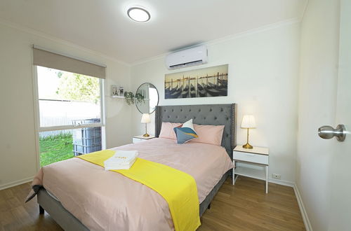 Photo 9 - Hampton Park 4BDM Holiday Home Dandenong