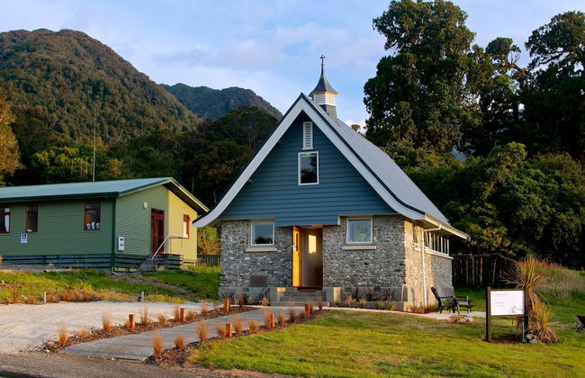 The Church at FOX - Foto 1