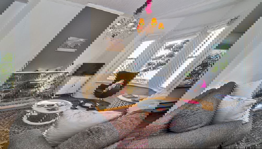 Primary image