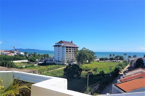 Foto 11 - Fantastic sea Pool Views With Huge Terrace at Paradise Condominium Jomtien