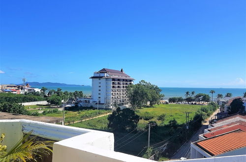 Photo 11 - Fantastic sea Pool Views With Huge Terrace at Paradise Condominium Jomtien