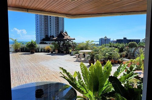 Foto 8 - Fantastic sea Pool Views With Huge Terrace at Paradise Condominium Jomtien