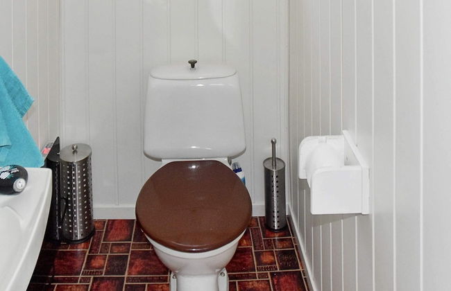 8 Person Holiday Home in Eidsvag - Foto 14