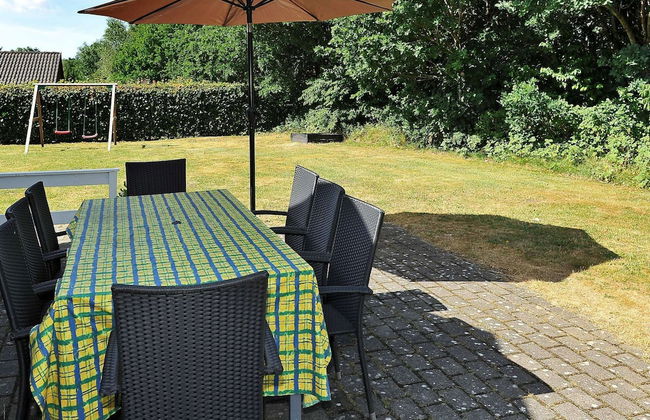 8 Person Holiday Home in Ansager - Foto 39