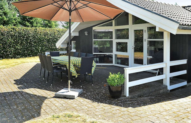 8 Person Holiday Home in Ansager - Foto 41