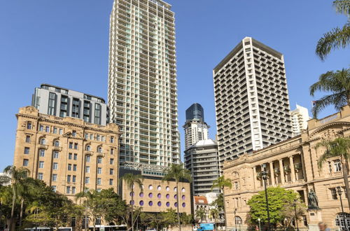 Photo 32 - Oaks Brisbane Casino Tower Suites