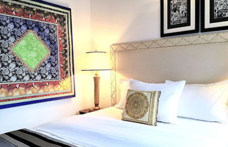 Photo 3 - MONDRIAN Luxury Suites & Apartments Old Town Market Square