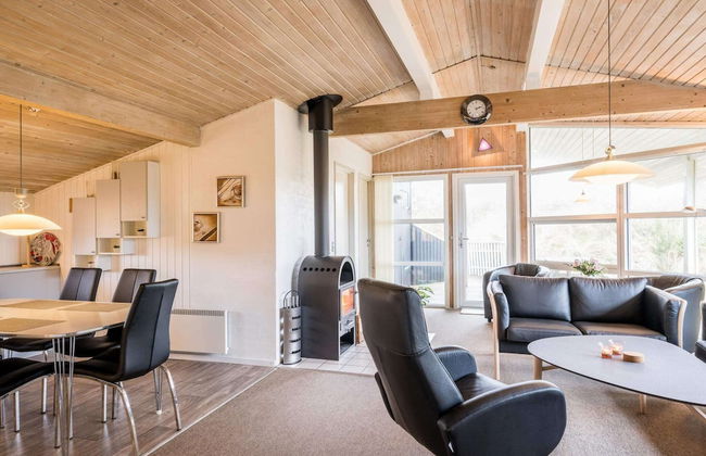 6 Person Holiday Home in Henne - Foto 14