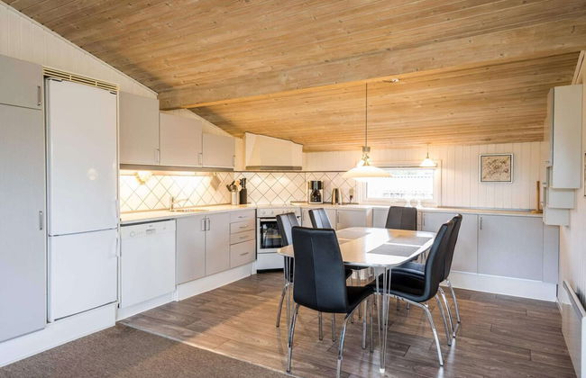 6 Person Holiday Home in Henne - Foto 16