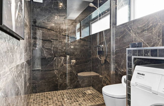 Modern Sleeps 14 w/ Panoramic Fjord-view, Petsok - Foto 14