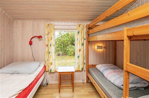 Photo 4 - 5 Person Holiday Home in Saeby