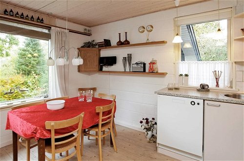 Photo 8 - 6 Person Holiday Home in Roslev