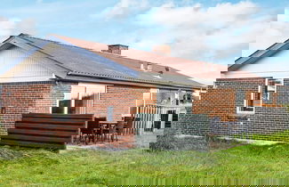 Foto 1 - 7 Person Holiday Home in Frostrup