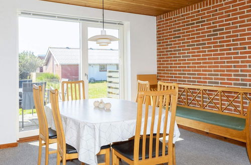 Photo 8 - 7 Person Holiday Home in Frostrup