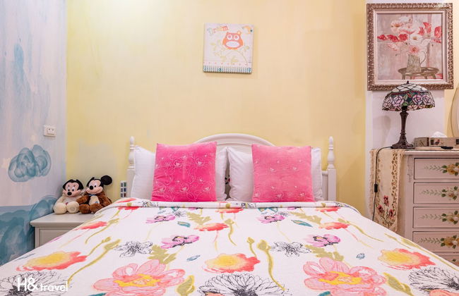 White Cotton Candy B&B - Photo 35