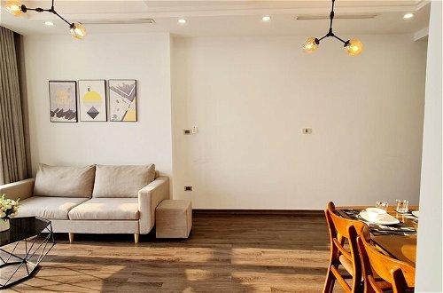 Photo 38 - Canh Apartment in Vinhome Skylake