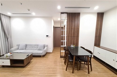 Photo 66 - Canh Apartment in Vinhome Skylake