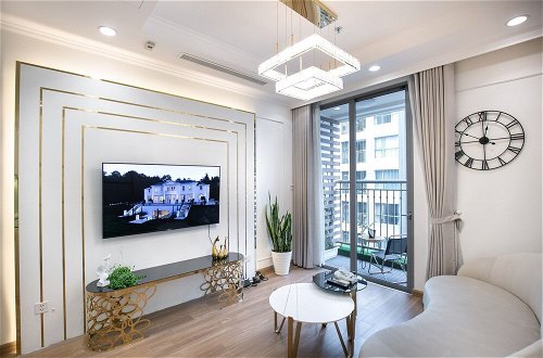 Foto 9 - Canh Apartment in Vinhome Skylake