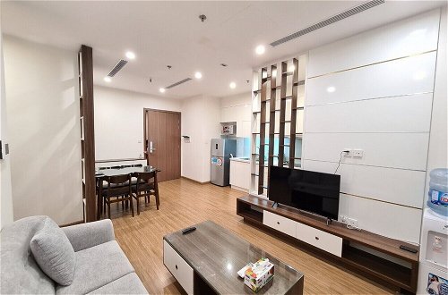 Photo 68 - Canh Apartment in Vinhome Skylake
