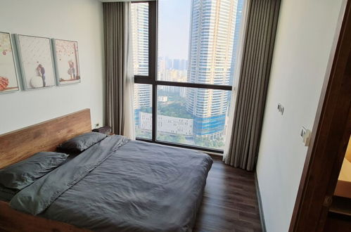 Photo 48 - Canh Apartment in Vinhome Skylake