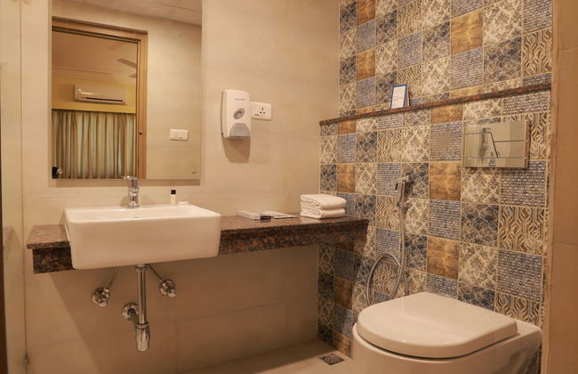 Starlit Suites Tirupati - Foto 15