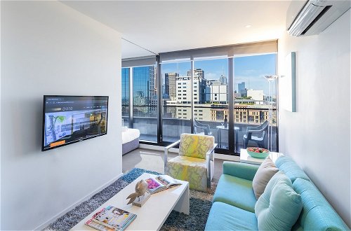 Photo 15 - Aura on Flinders Serviced Apartments