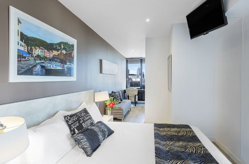 Photo 11 - Aura on Flinders Serviced Apartments