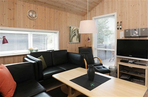 Foto 14 - 8 Person Holiday Home in Ulfborg