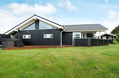 Photo 27 - 8 Person Holiday Home in Horve