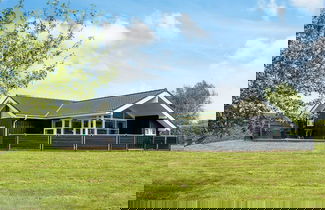 Foto 1 - 8 Person Holiday Home in Horve-by Traum