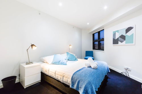 Photo 6 - MADDISON, 3BDR Port Melbourne Apartment