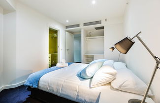 Photo 3 - MADDISON, 3BDR Port Melbourne Apartment