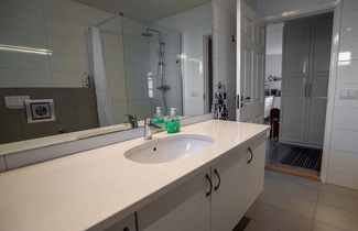 Photo 2 - Great Central Apartment in the Heart of Reykjavik