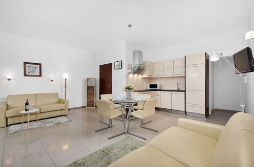 Photo 6 - Apartments Lesna 17 by Renters