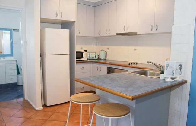 Lovely 1 Bedroom Apartment Steps to the Beach - Foto 2