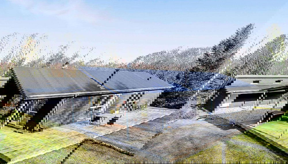 Primary image