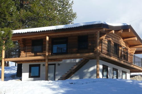 Photo 1 - Beautiful Log Chalet Near Fernie, BC